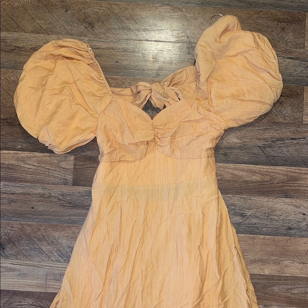 VICI Elegant Puff Sleeve Dress in Peach size M